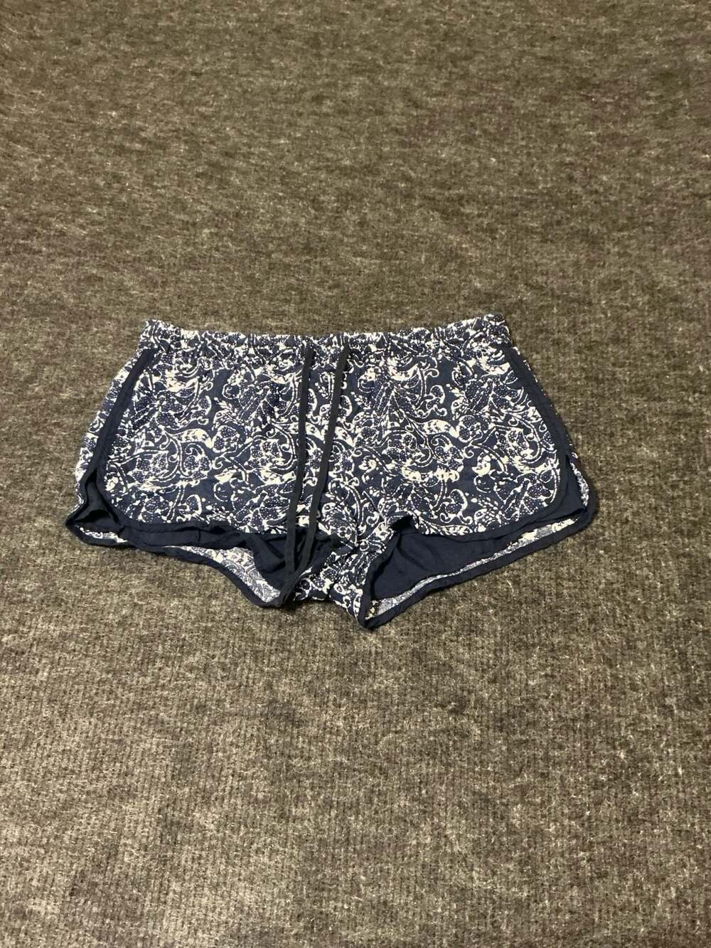 Gap Paisley Print Linen Drawstring Shorts Womens Size XL Blue and White